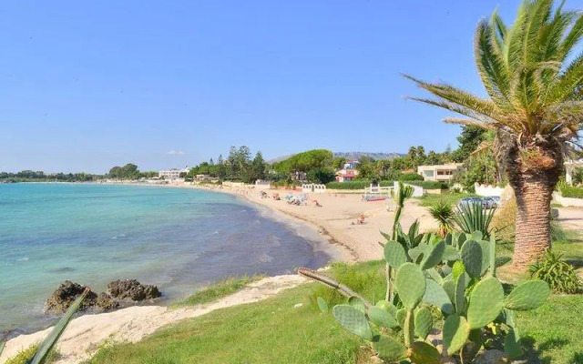 Gianni - One Bedroom