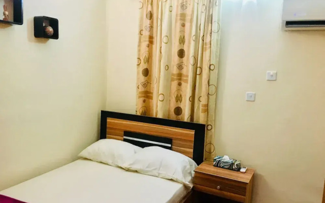 Vertex Realty Apartment Oniru