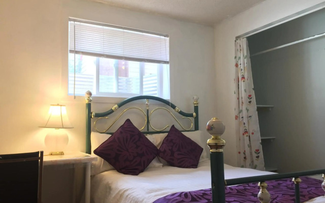 Calgary Star Cozy Home