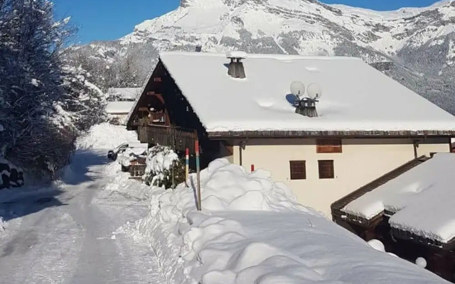 Teddy Bear Appartement 3 Bedroom Heart of St Gervais