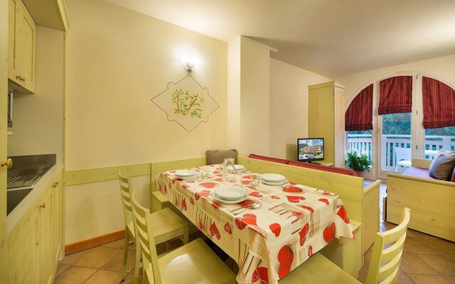Beautiful Apartment in Ponte di Legno With 3 Bedrooms and Wifi