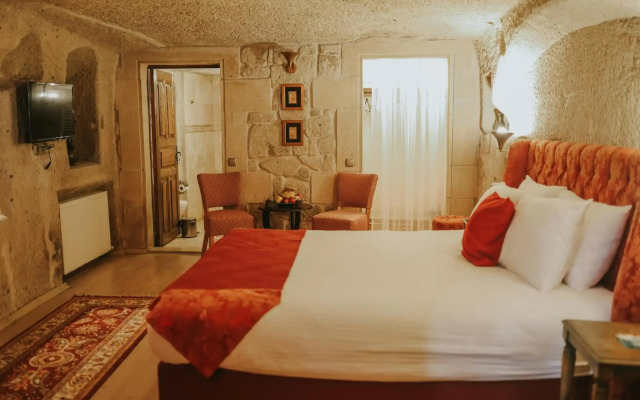 Elaa Cave Hotel