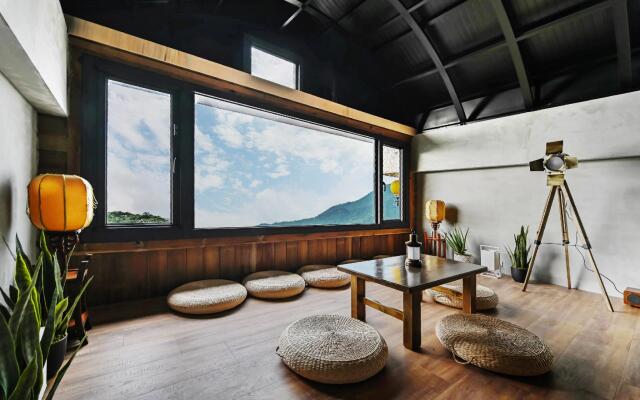 H& Jiufen The Ocean Theory BnB