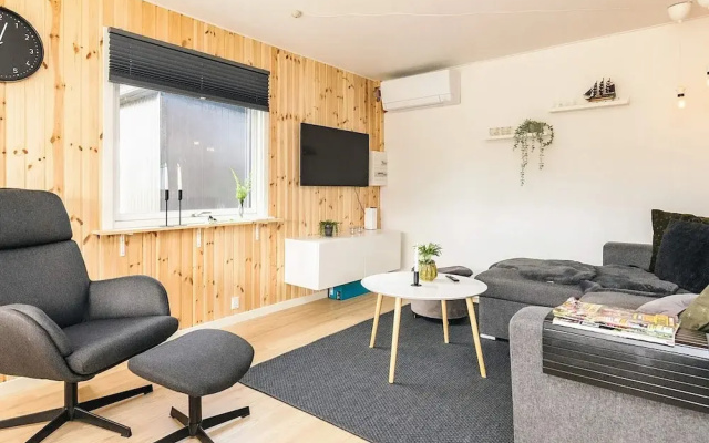 7 Person Holiday Home in Hadsund