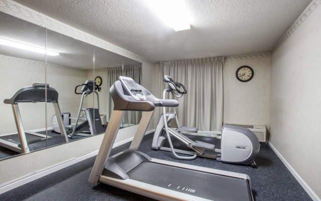 Red Roof Inn Martinsburg