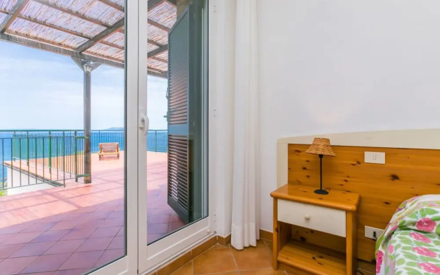 Three-room Apartment Porto Santo Stefano