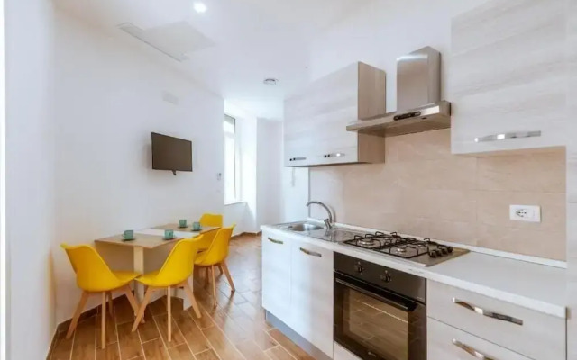 Central House Naples