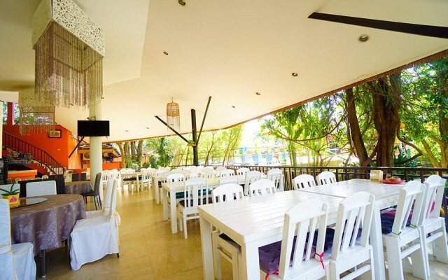 Aurora Resort Kanchanaburi