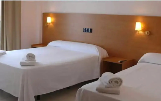 Bay Hotel
