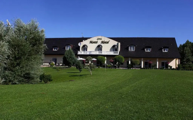 Merci Hotel