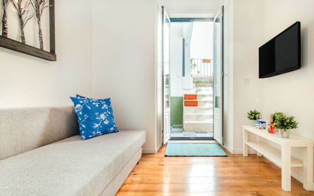 Olarias Terrace By BnBird II