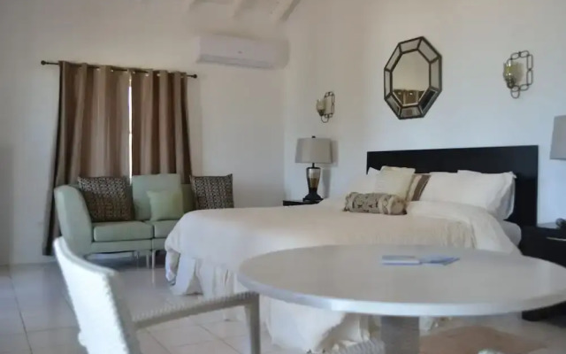 Rendezvous Bay Hotel
