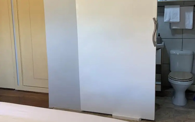 Palm Haven on Sarnia