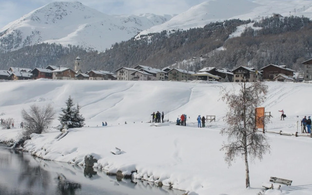 Quite House near Ski Slopes & Hiking Trails