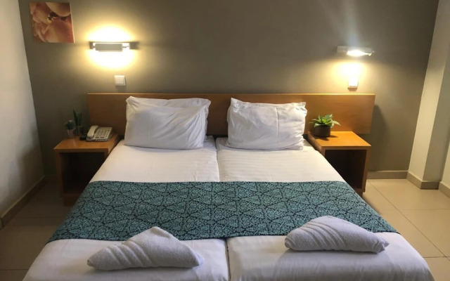 Sahara Hotel Eilat