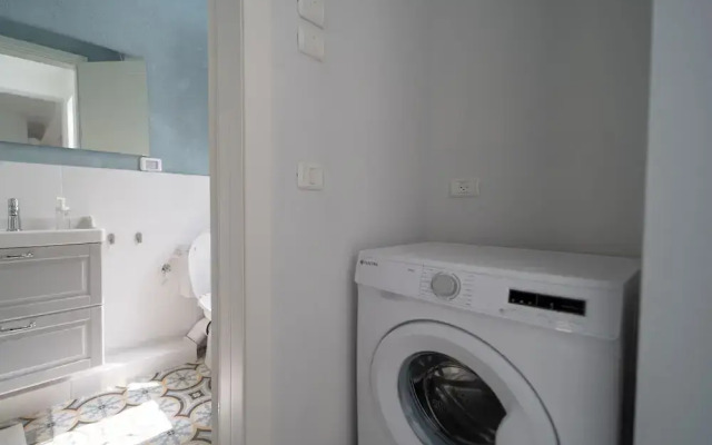 YalaRent Boutique apartments in Jaffa's flea market - Families only