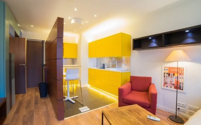 Albigny - T2 -luxe Contemporain - vue lac