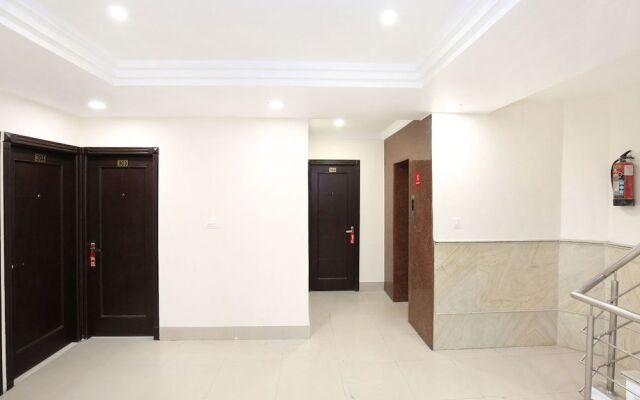 OYO 12354 Hotel Sangreela