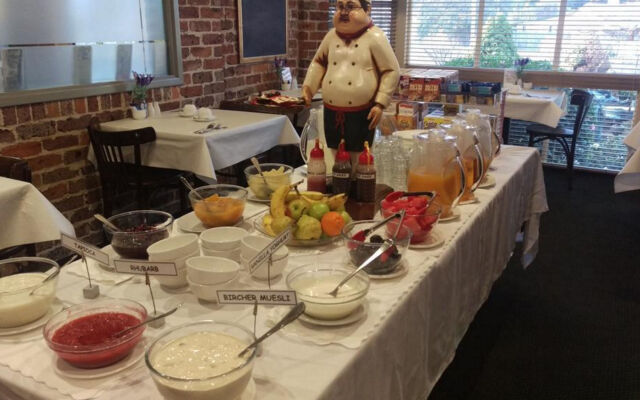 Grand Country Lodge Motel