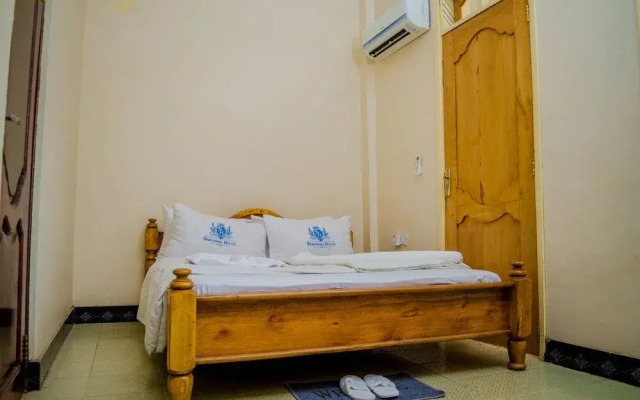 Seronera Hotel