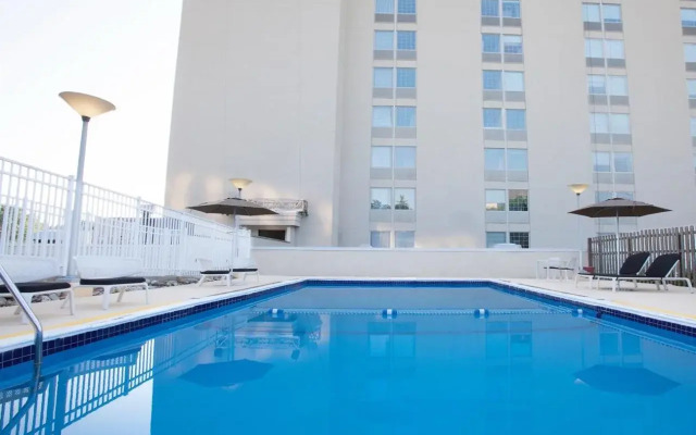 Sheraton Pittsburgh Airport Hotel