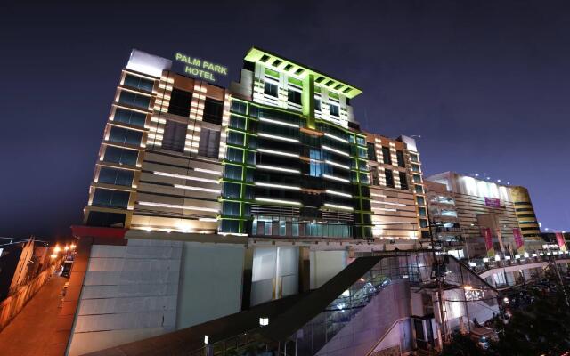 Palm Park Hotel Surabaya