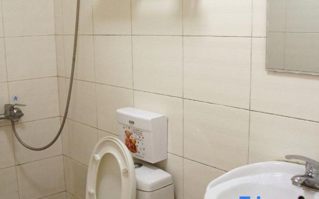 Yunyun Hotel – Bathroom – Xuancheng