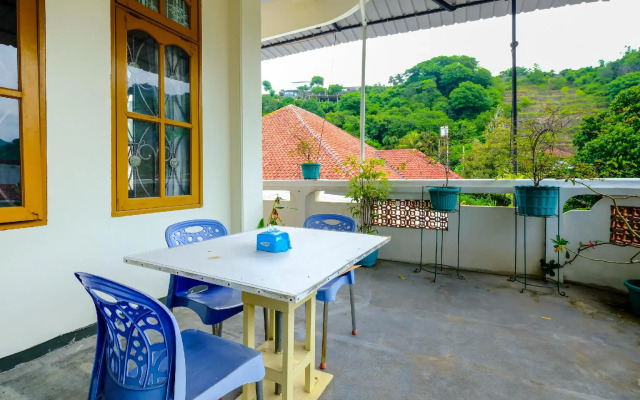 OYO 3088 Green Valley House