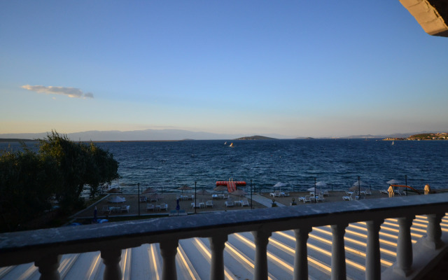 Cunda Basel hotel