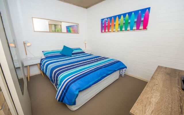 Castaway Unit 3 - Shoal Bay