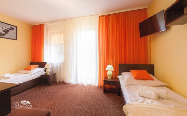Hotel w Dobieszkowie