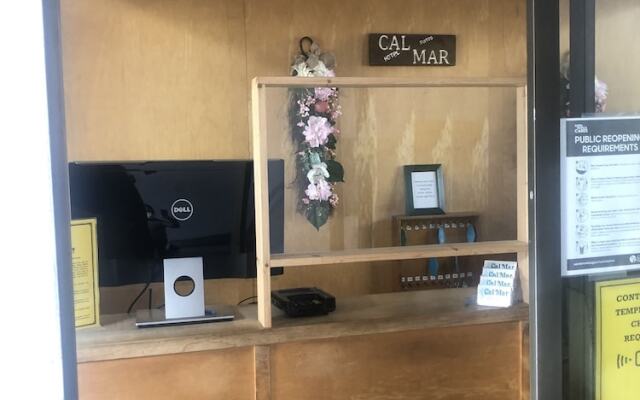 Cal Mar Hotel Suites