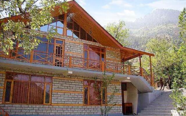 1 BR Cottage in Naga Bagh, Kullu, by GuestHouser (E578)