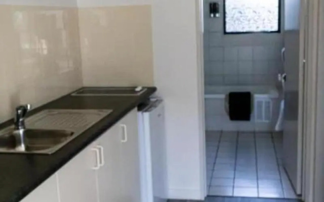 ASURE Phoenix Motor Inn