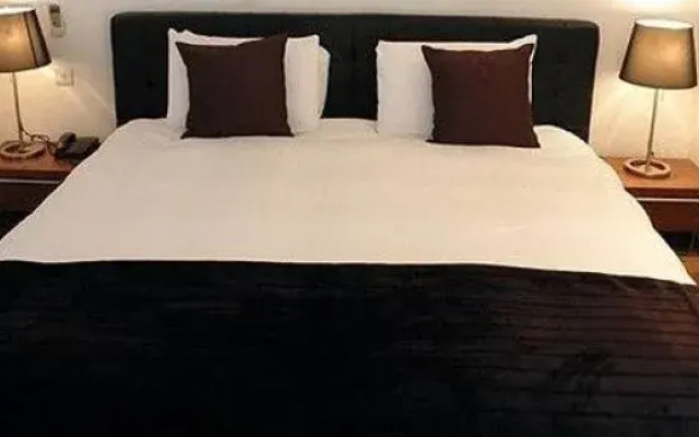Countryside Express Hotel, Dinner, B&b