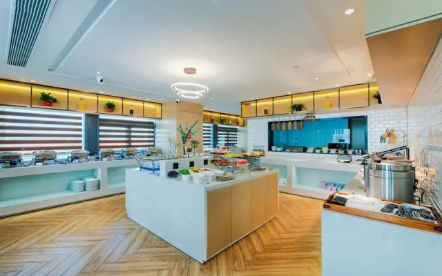 Atour Hotel Jiaxing South Lake