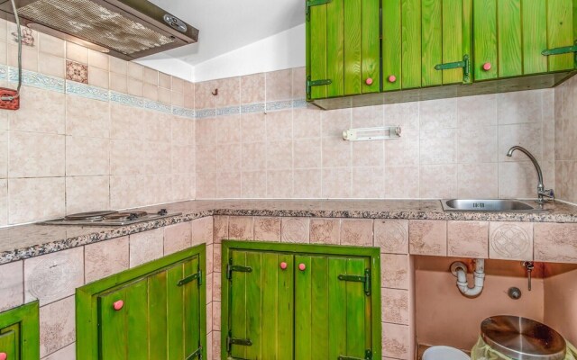 Nice Home in Dramalj With Wifi and 7 Bedrooms
