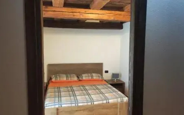 Tra Montagna E Citta