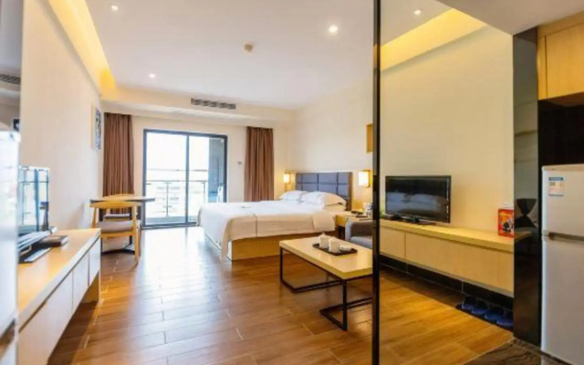 Juda International Apartment Huijiang Metro Station