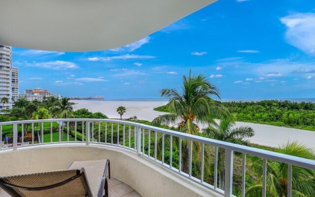 Front Unit Facing Beach With Wraparound Balcony