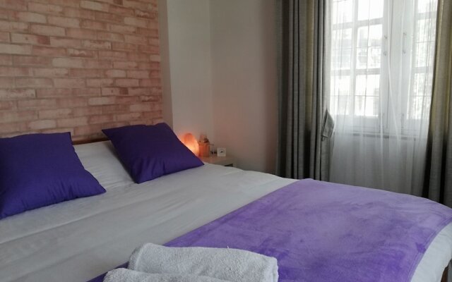 Amore Guest House