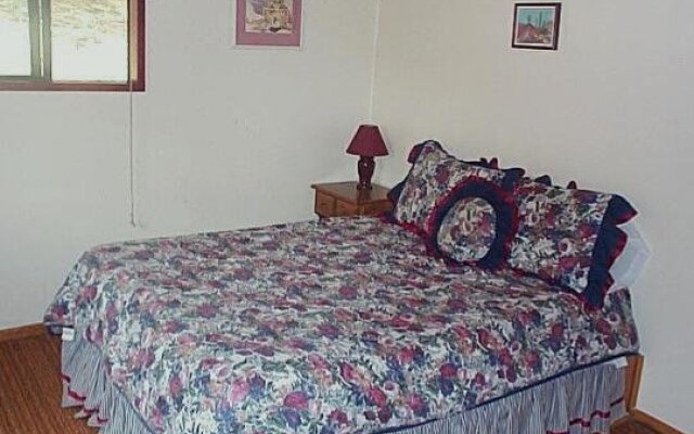 Sierra Bonita Cabins and RV Park