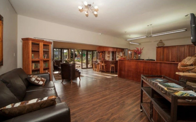 Tamboti Lodge