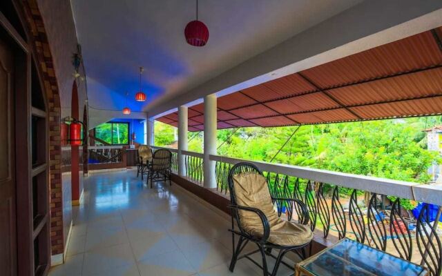 Baga waters edge