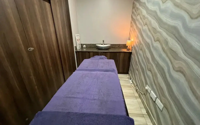 Crossroads Hotel Blantyre