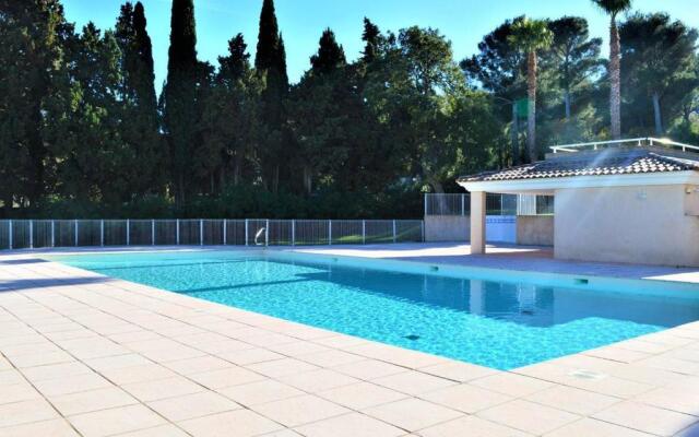 Appartement Cavalaire-sur-Mer, 2 pièces, 4 personnes - FR-1-226B-81