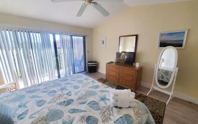 Sea Place 13238