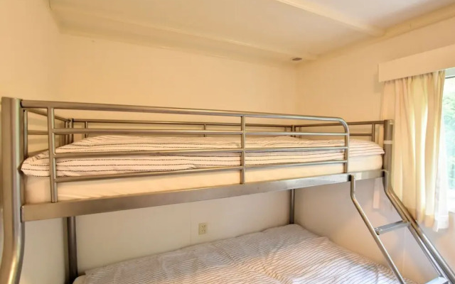 Chalet With Private Garden and Terraces