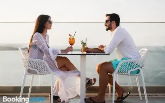 Seaview Hotel