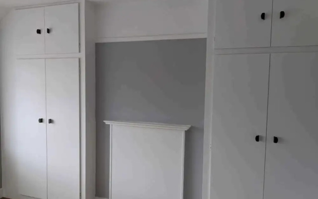 Westwick Gardens Retreat - 4 Bedroom House
